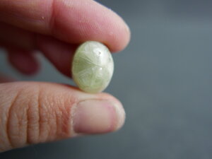 Imatge gran de Caboixó prehnita 00959